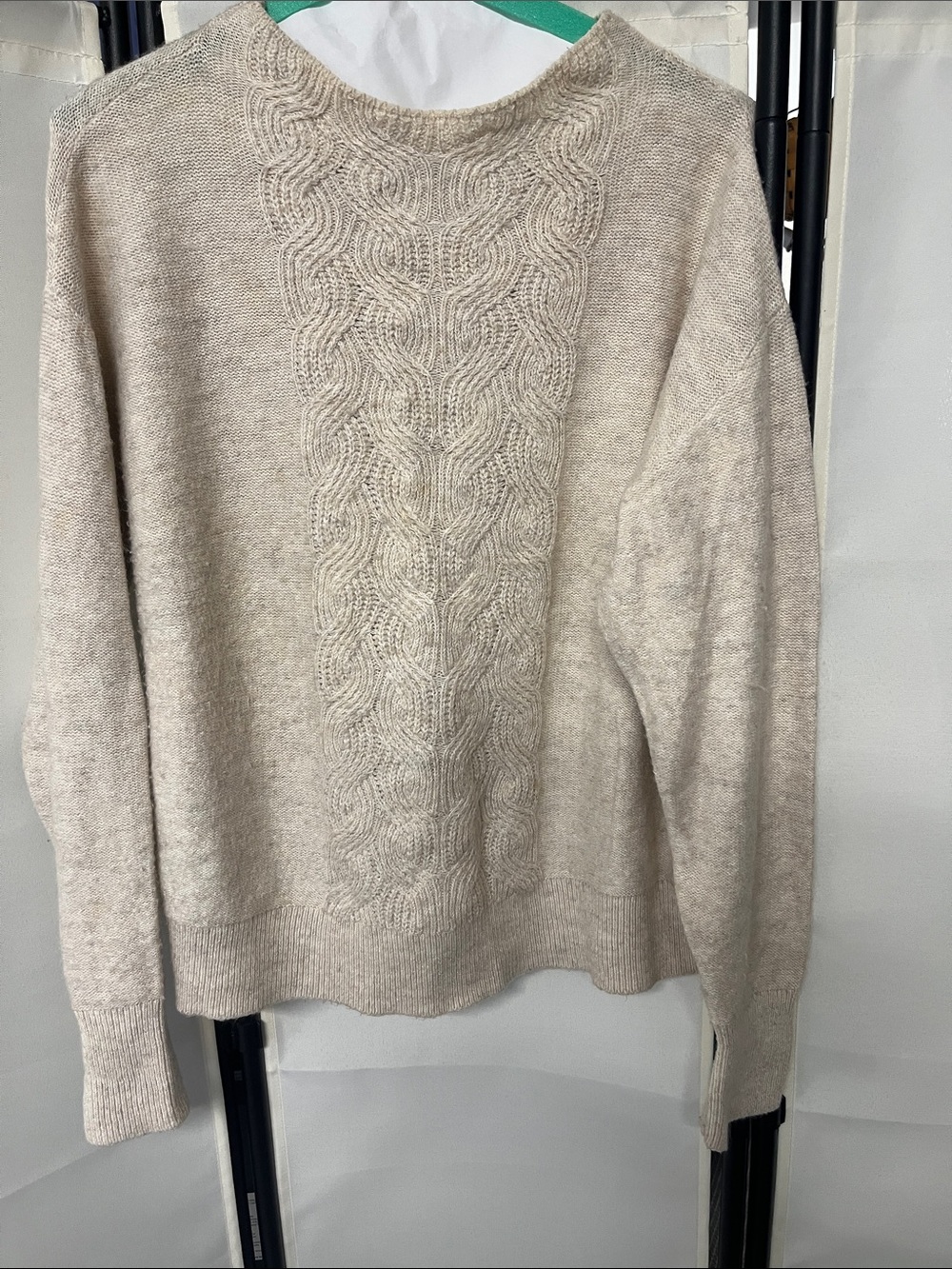 Banana Republic large Women's Cable Knit Crewneck Sweater - Cream